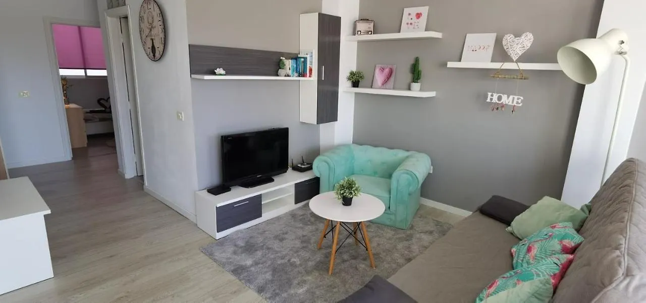 Love Home Guia de Isora